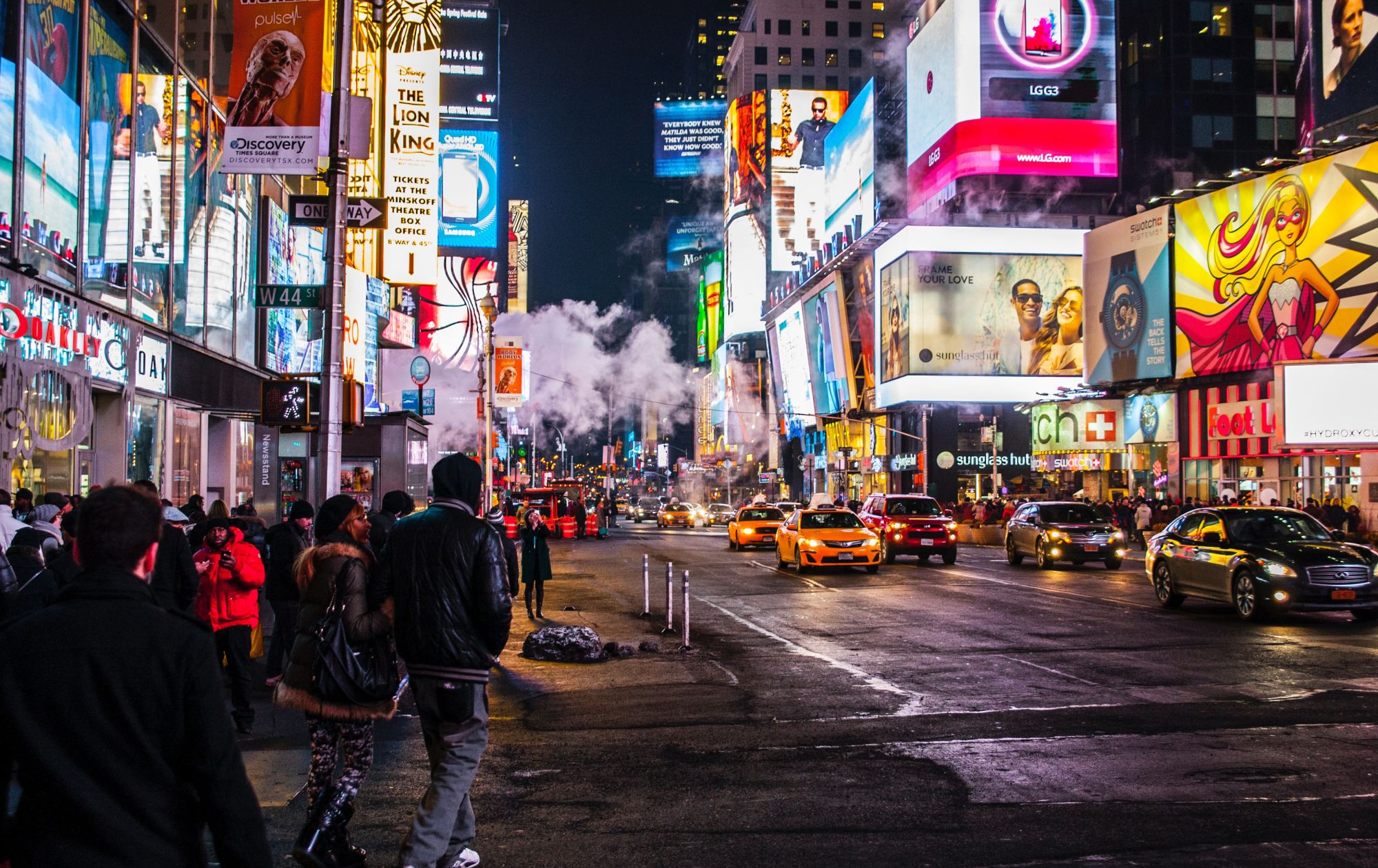 How to promote your online business in the offline community? In the city streets.