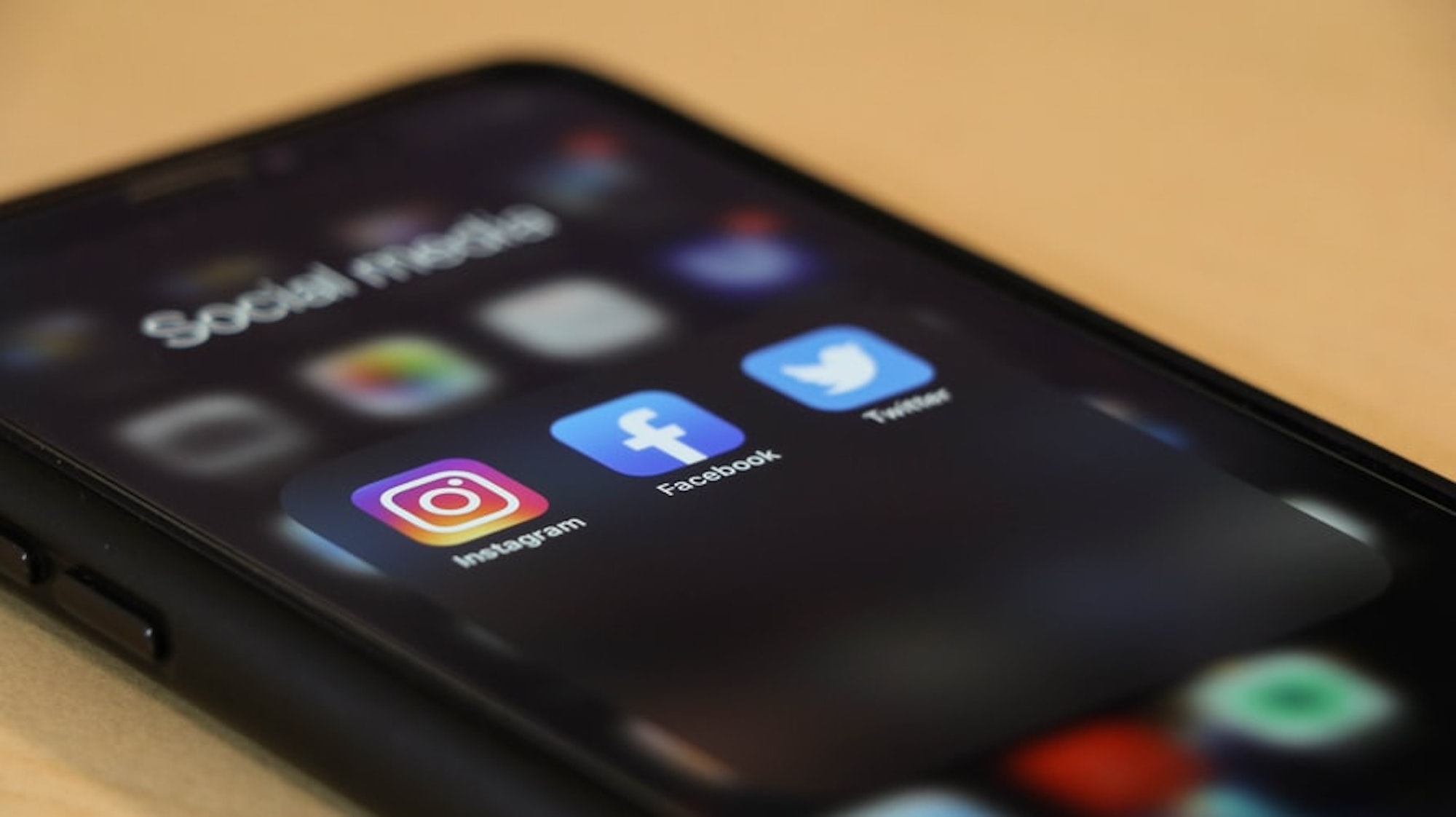 Make It Easy For Customers To Review Your Business Across Multiple Platforms