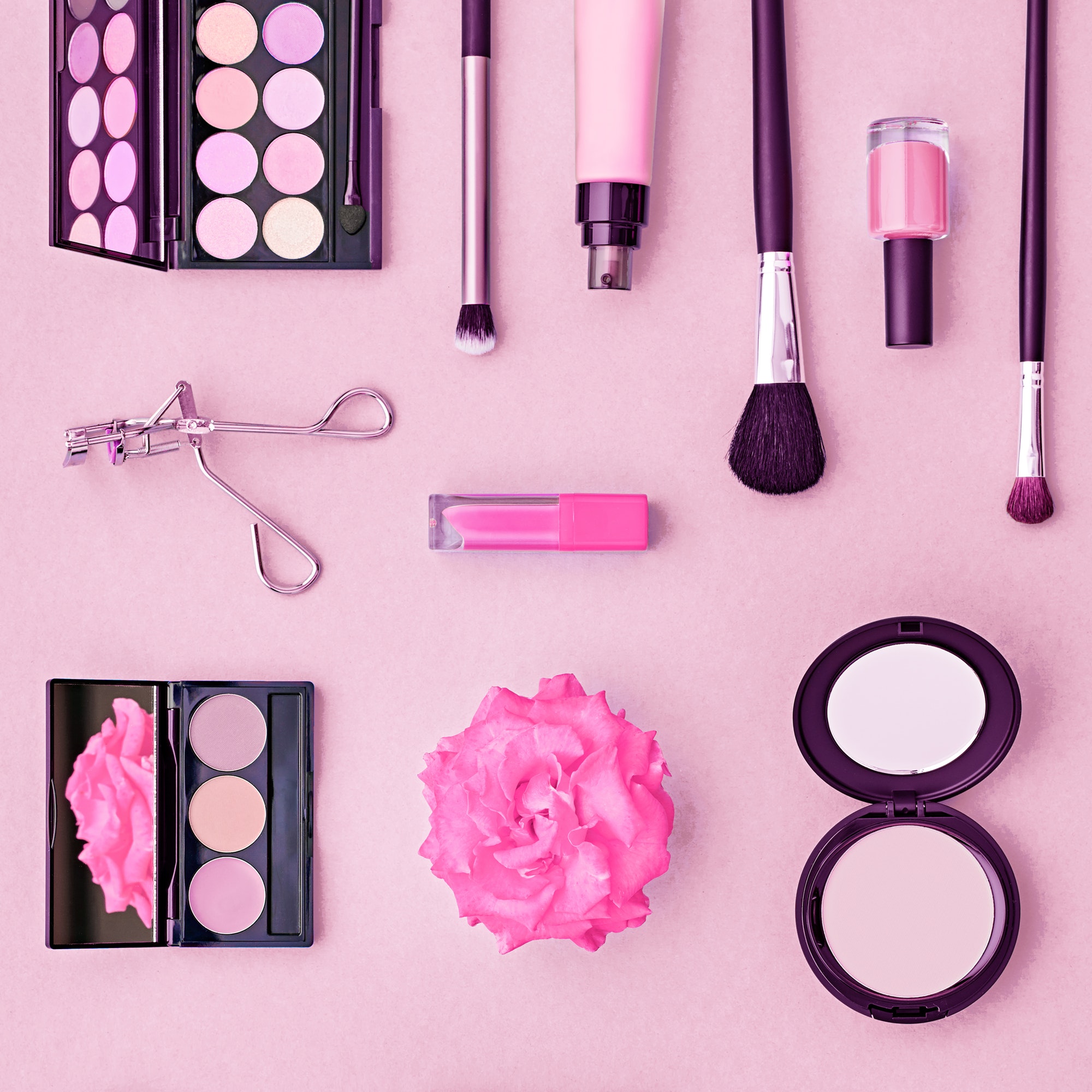 Choose Your Niche Strategically | eCommerce Products | Matchbox Design Group | St. Louis, MO Choose your niche strategically. Makeup can be a good one.