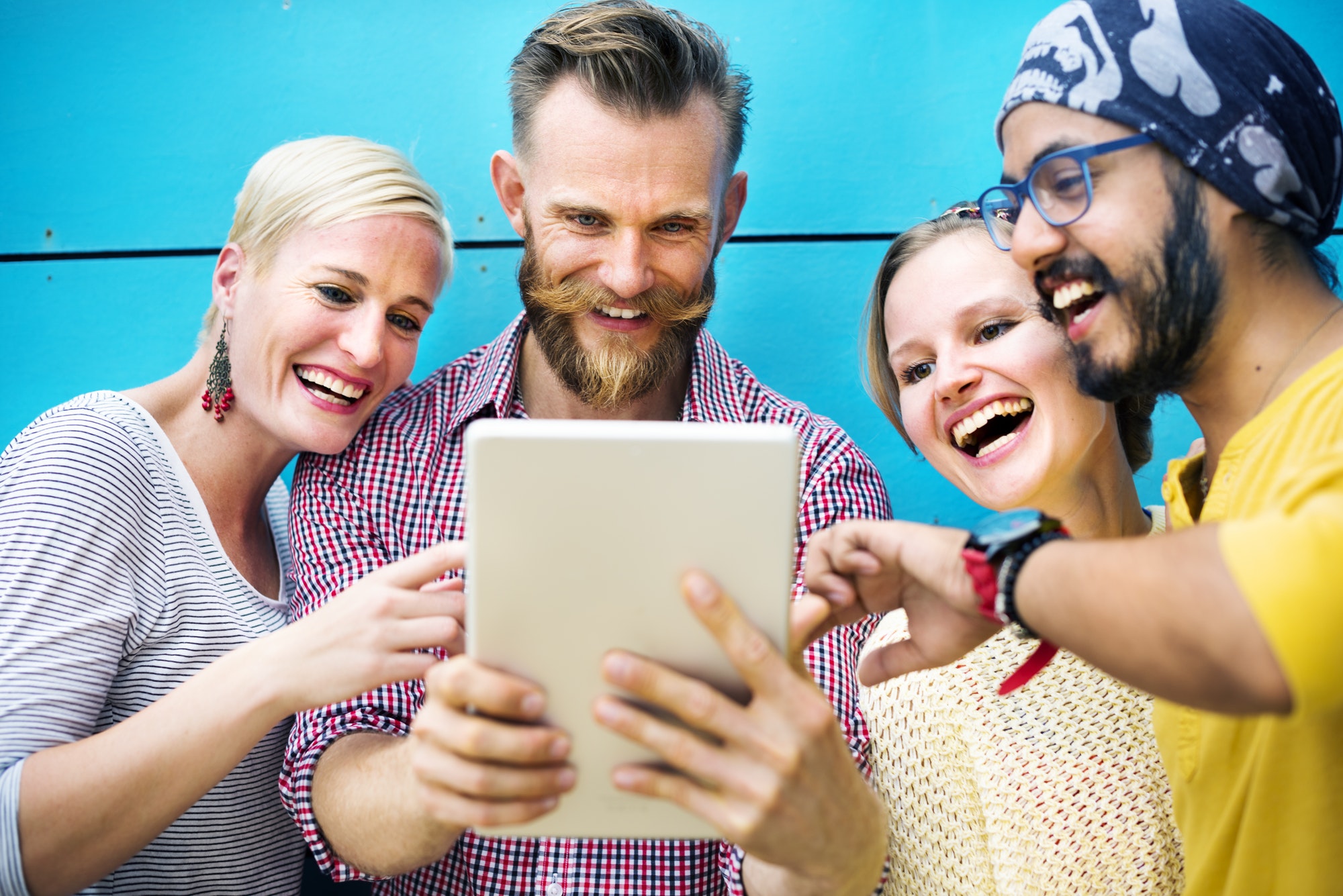 Use reviews to start an online conversation.