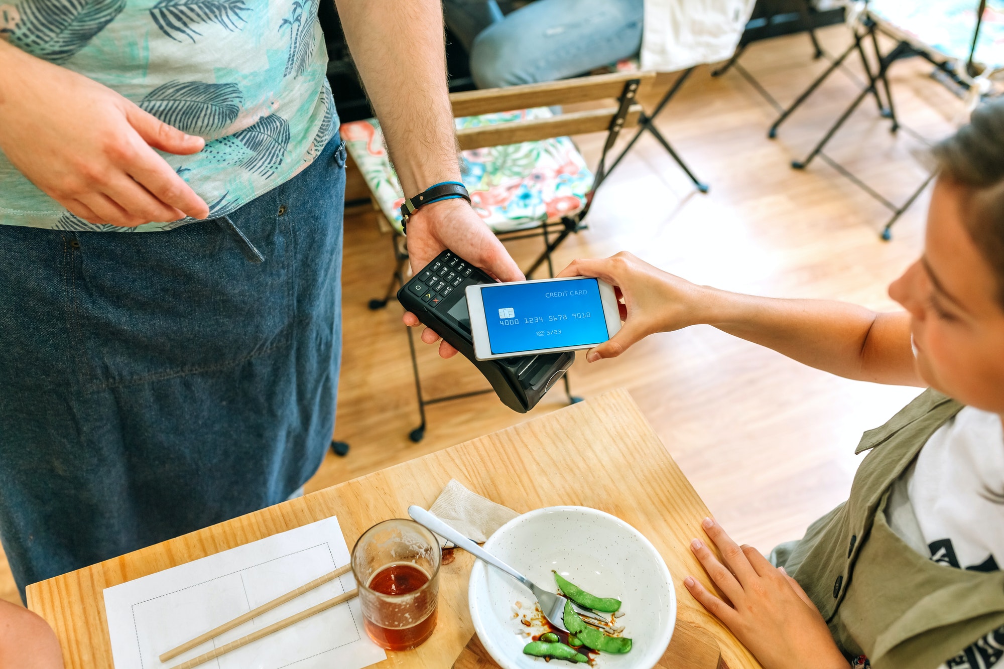 Attracting And Retaining Customers For Your eCommerce Business