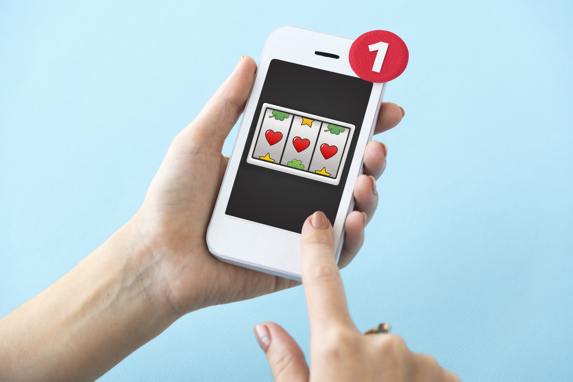 If personalized push notifications are used properly they can help build brand loyalty.