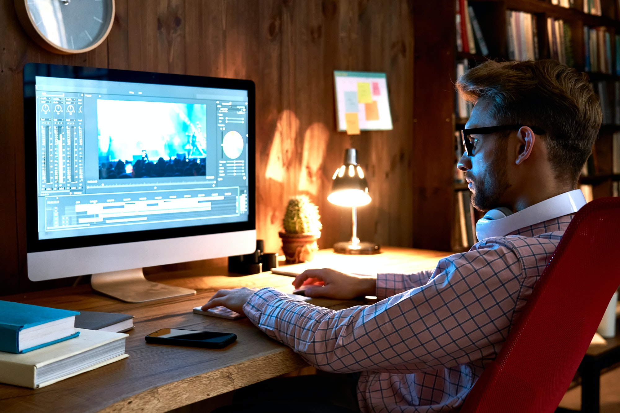 6 Ways To Use Video Editing Tools To Grow Your Brand Online