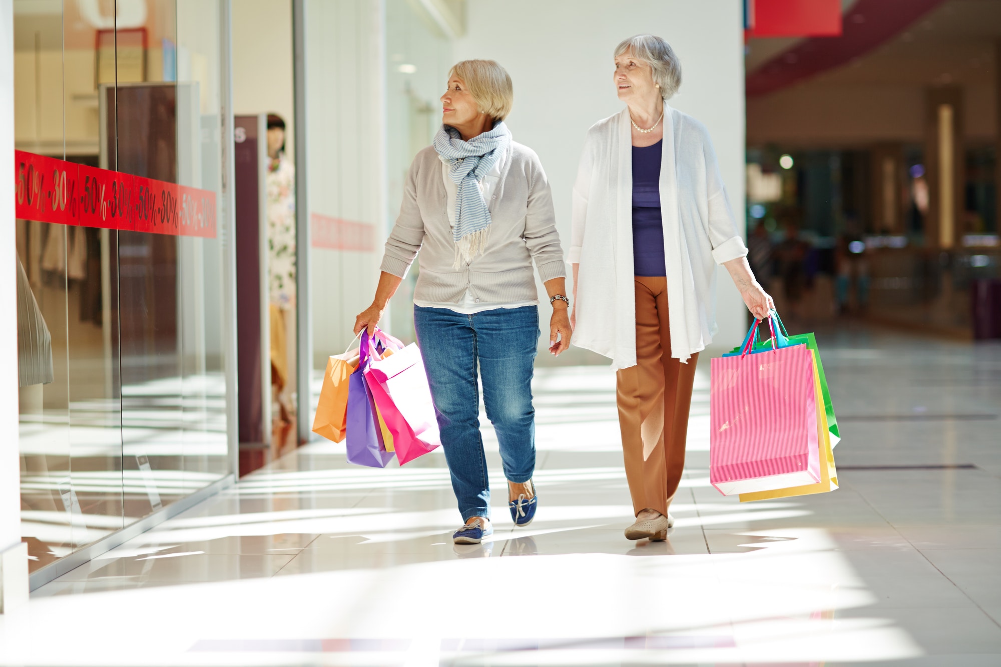 Getting A Customer’s Attention | Email Marketing Agency | Matchbox Design Group | St. Louis, MO Shopping during the holiday season
