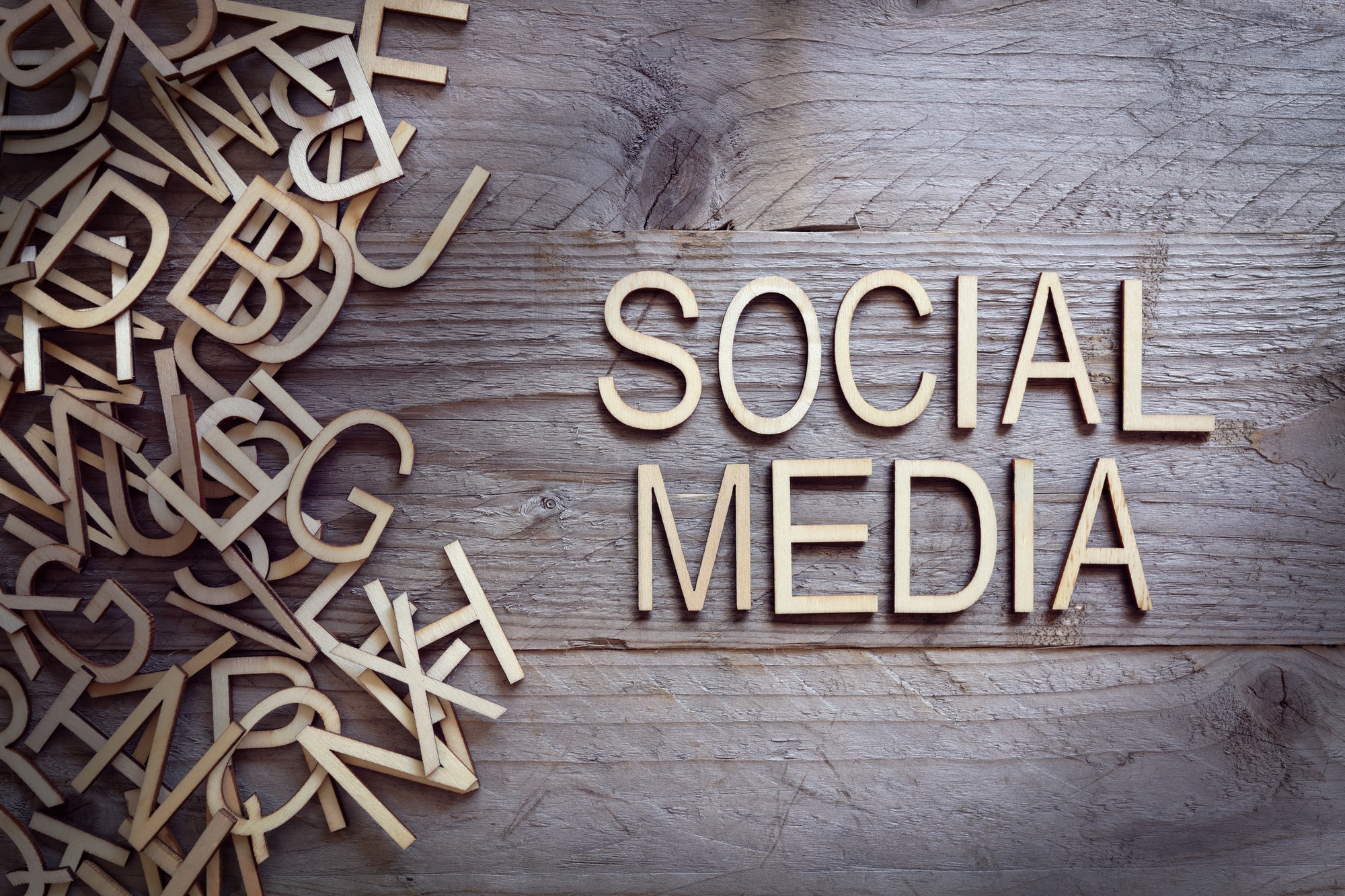 Incorporate social media to help improve workplace communication