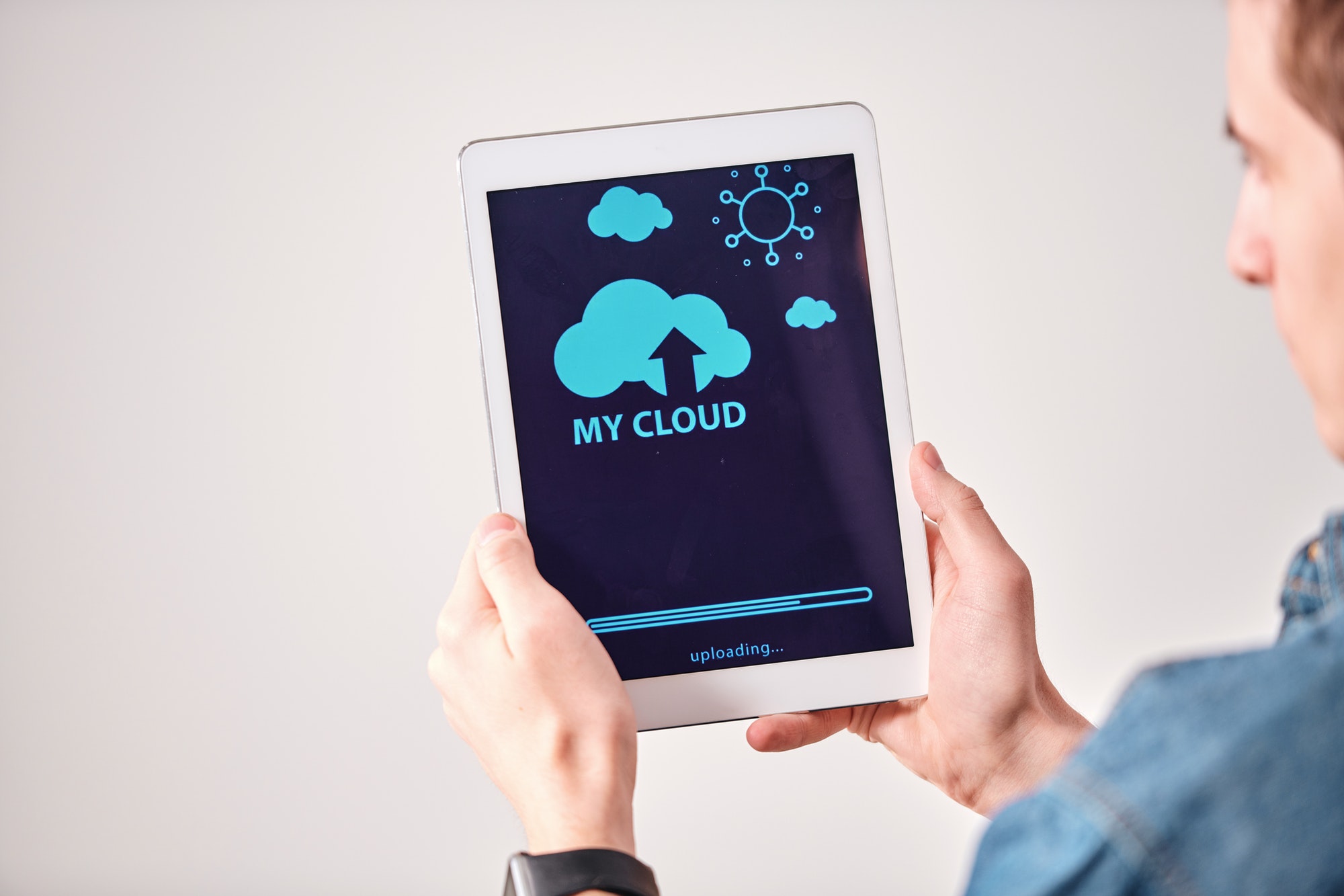Uploading files on cloud service.