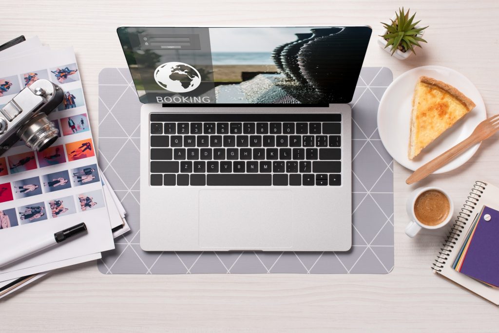 Optimize All Images | St. Louis SEO | Matchbox Design Group Optimize All Images. Office with computer set up in it.
