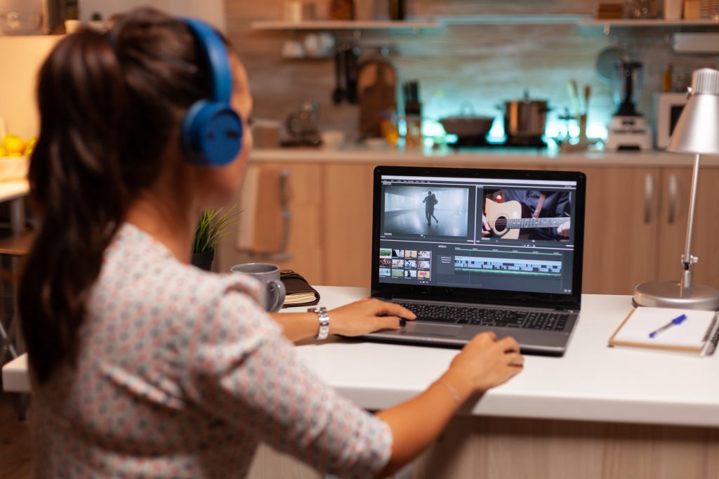 Optimize Your Video For With And Without Sounds | Matchbox Design Group | St. Louis, MO Optimize Your Video For With And Without Sounds.
